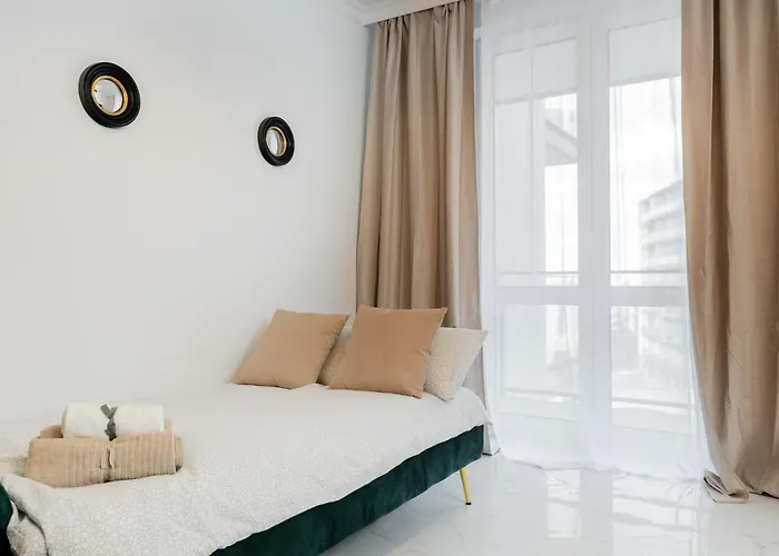 Citysphere Premium شقة وارسو